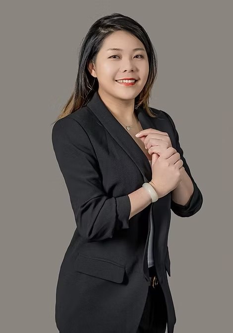 Lolly Zhang